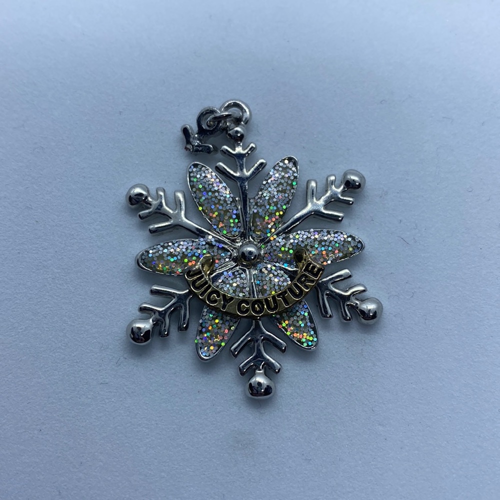 Juicy Couture snowflake pendant